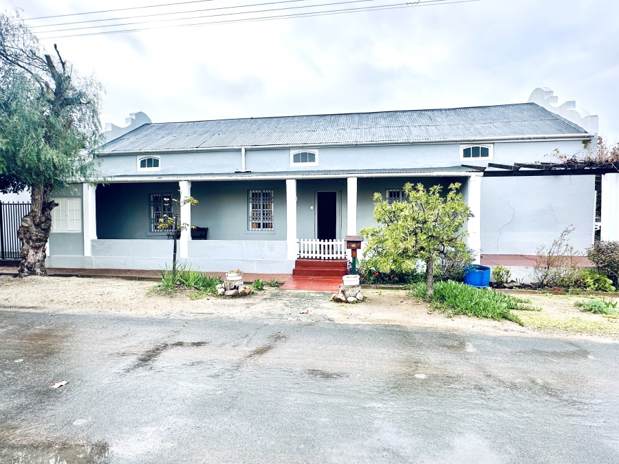 3 Bedroom Property for Sale in Porterville Western Cape